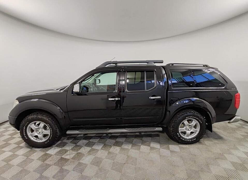 Nissan Navara (Frontier) 2.5d AT (174 л.с.) 4WD