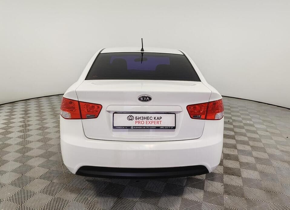 Kia Cerato 5-speed 1.6 MT (126 л.с.)