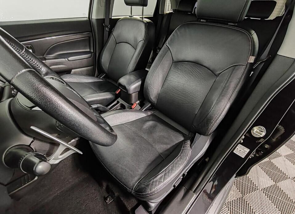 Mitsubishi ASX 1.8 CVT (140 л.с.)
