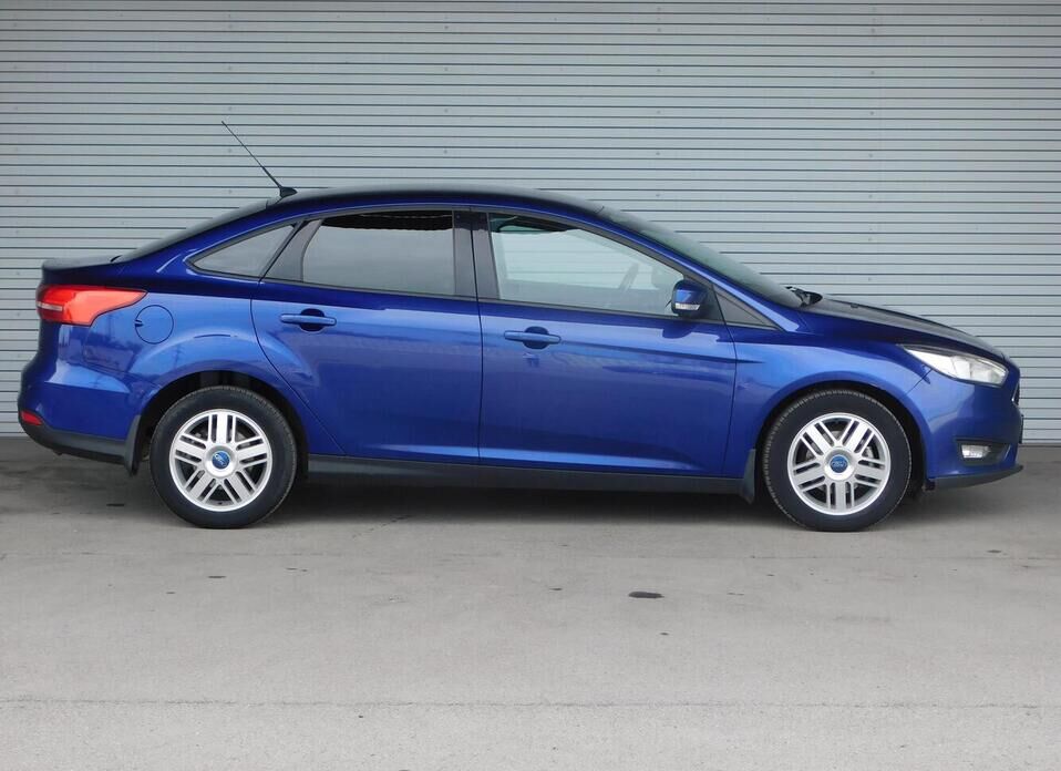 Ford Focus 1.6 AMT (125 л.с.)