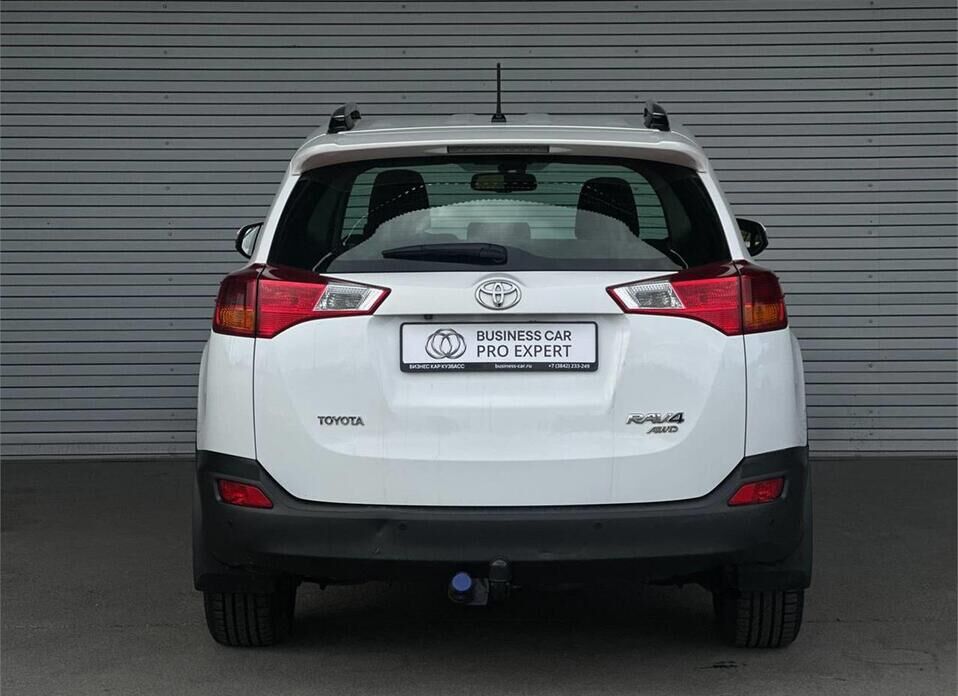Toyota RAV4 2.2d AT (149 л.с.) 4WD