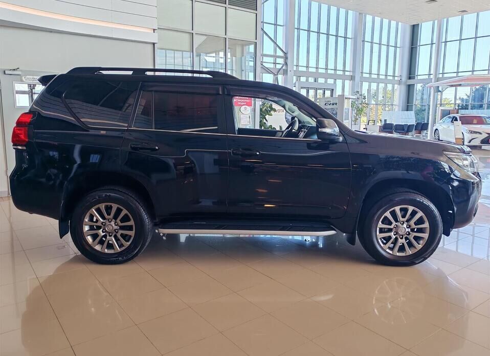 Toyota Land Cruiser Prado 2.8d AT (177 л.с.) 4WD