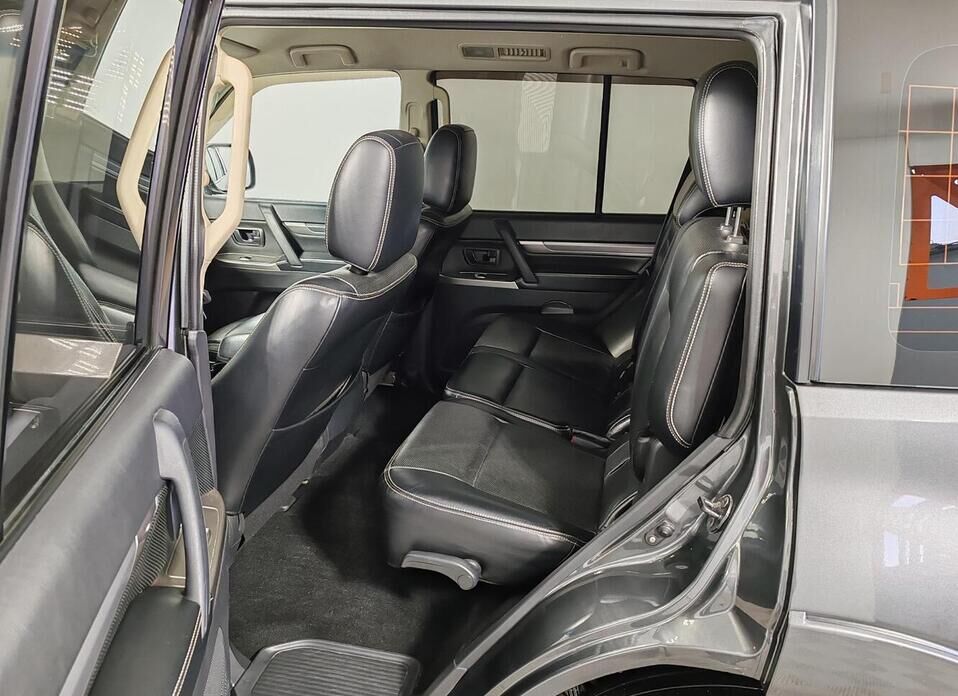 Mitsubishi Pajero 3.0 AT (174 л.с.) 4WD