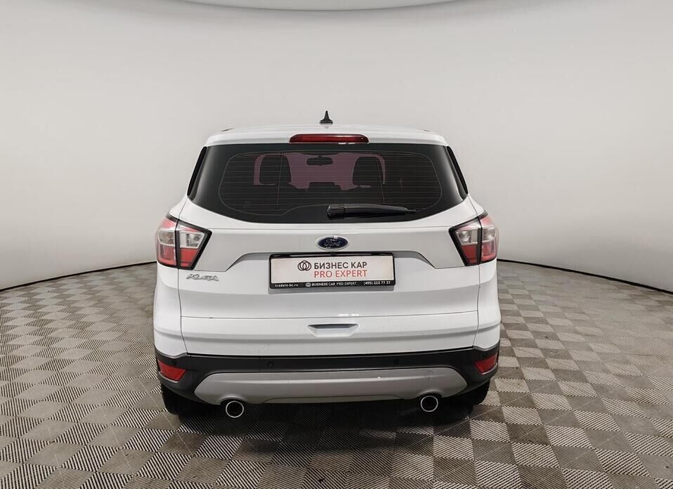 Ford Kuga 2.5 AT (150 л.с.)