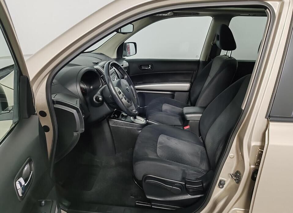 Nissan X-Trail 2.0 CVT (141 л.с.) 4WD