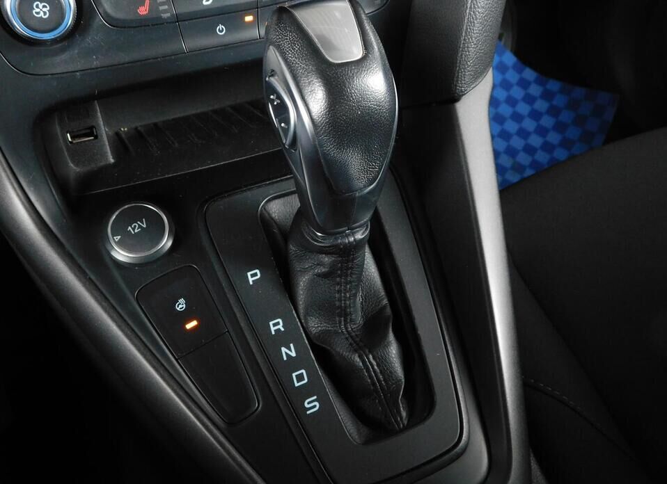 Ford Focus 1.6 AMT (125 л.с.)