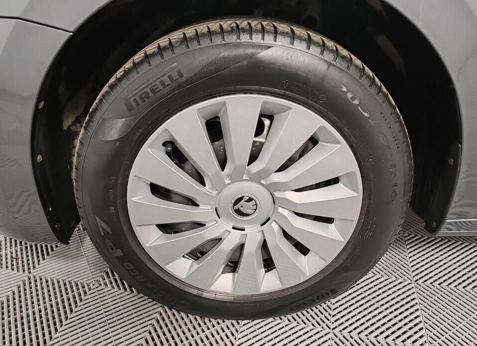 Skoda Octavia 1.4 AT (150 л.с.)