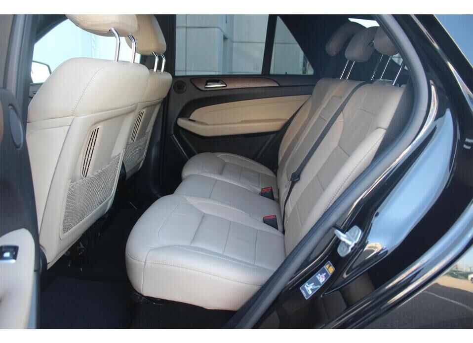 Mercedes-Benz M-Класс 350 CDI 3.0d AT (249 л.с.) 4WD