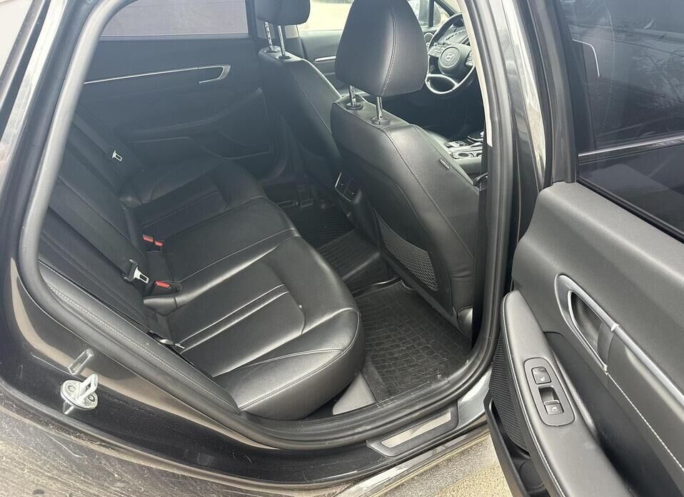 Hyundai Sonata 2.0 AT (150 л.с.)