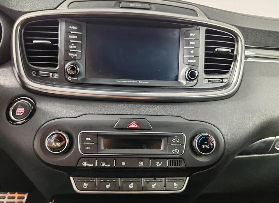 Kia Sorento 2.2d AT (200 л.с.) 4WD
