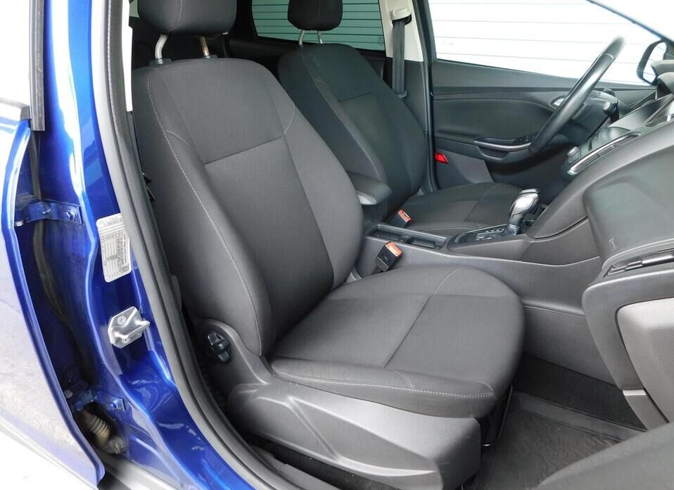 Ford Focus 1.6 AMT (125 л.с.)