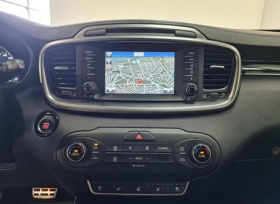 Kia Sorento 2.2d AT (200 л.с.) 4WD