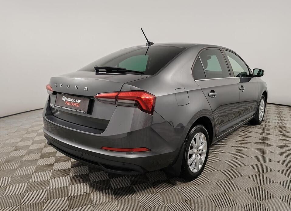 Skoda Rapid 1.6 AT (110 л.с.)