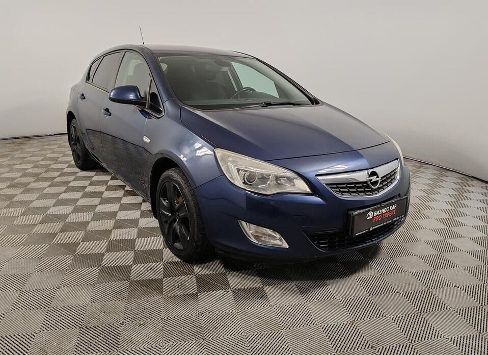 Opel Astra 1.6 MT (115 л.с.)