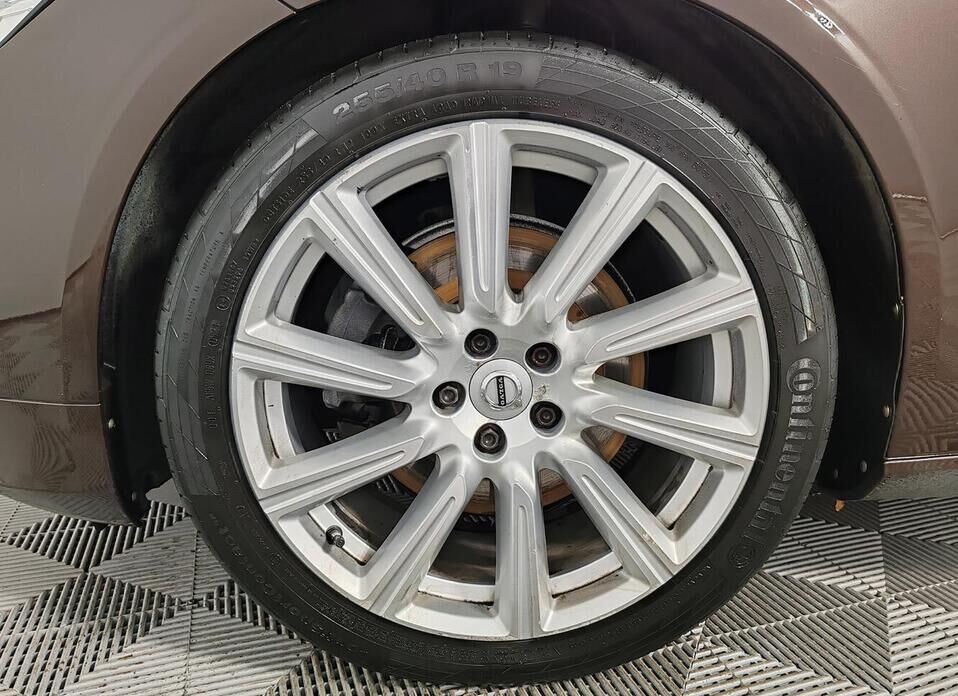 Volvo S90 2.0 AT (190 л.с.)