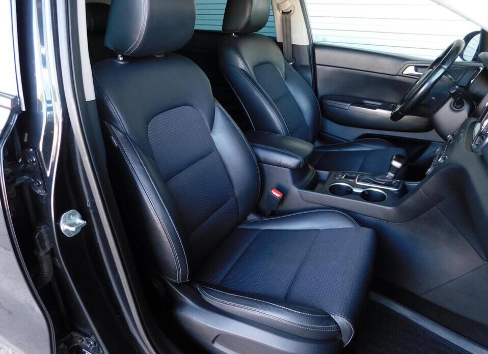 Kia Sportage 2.0 AT (150 л.с.) 4WD