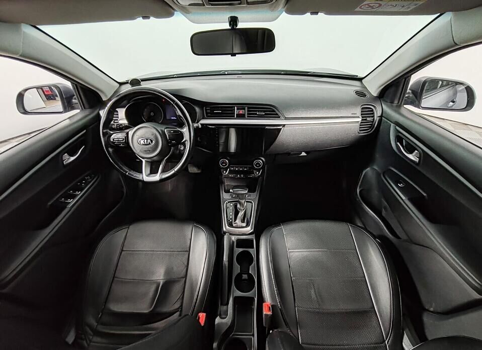 Kia Rio X-Line 1.6 AT (123 л.с.)