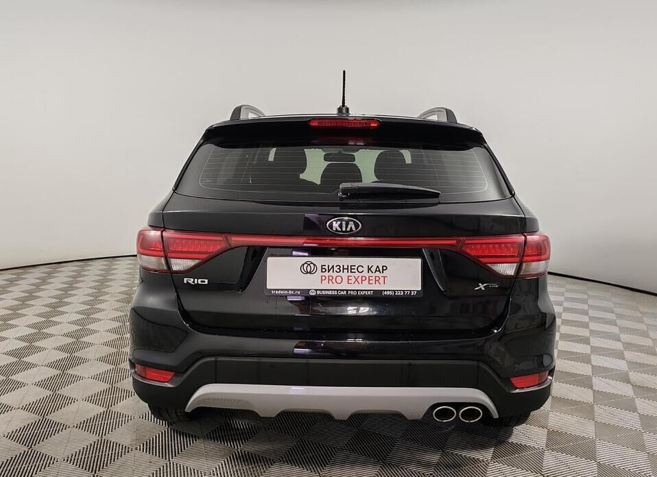 Kia Rio X-Line 1.6 AT (123 л.с.)