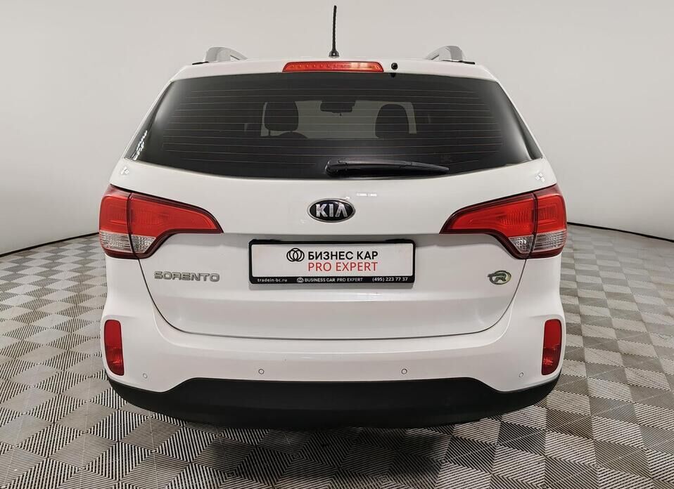 Kia Sorento 2.4 AT (175 л.с.) 4WD