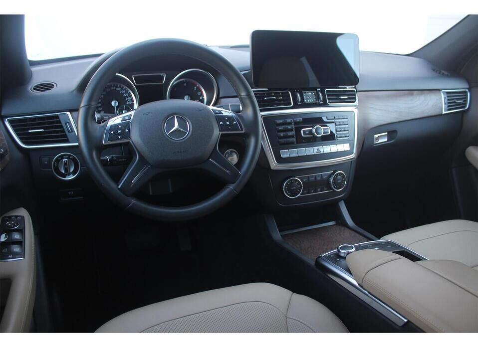 Mercedes-Benz M-Класс 350 CDI 3.0d AT (249 л.с.) 4WD