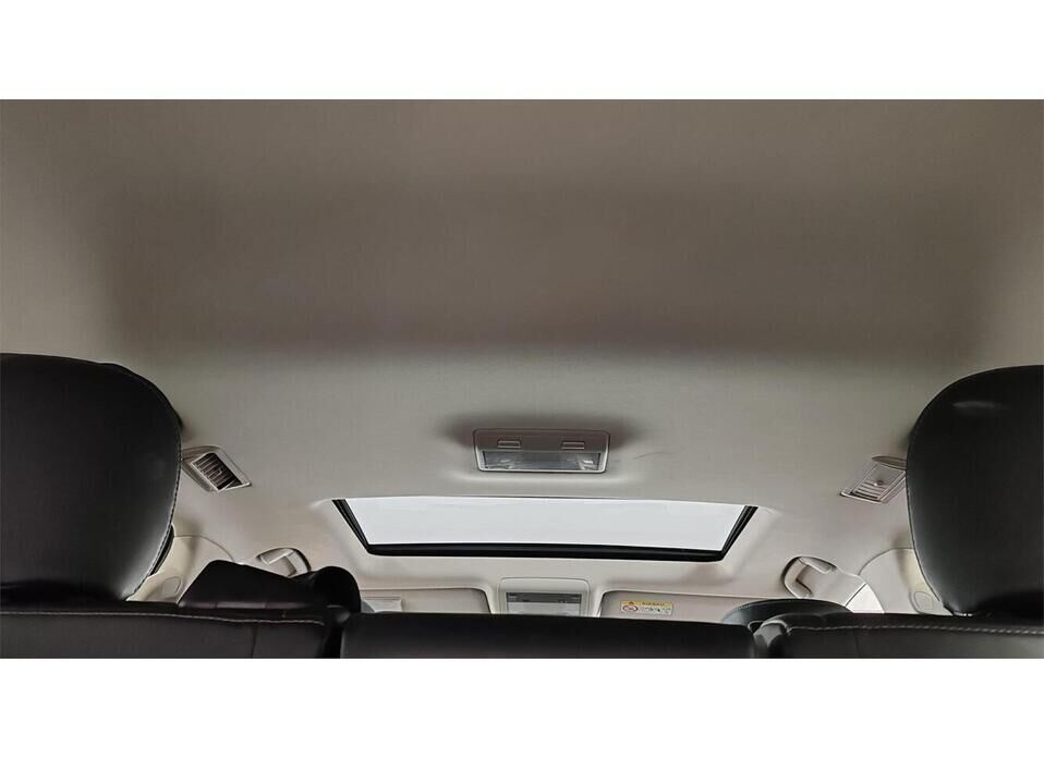 Lexus LX 570 5.7 AT (367 л.с.) 4WD