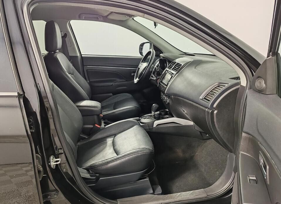 Mitsubishi ASX 1.8 CVT (140 л.с.)