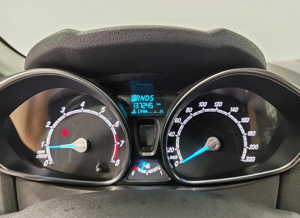 Ford Fiesta 1.6 AMT (105 л.с.)
