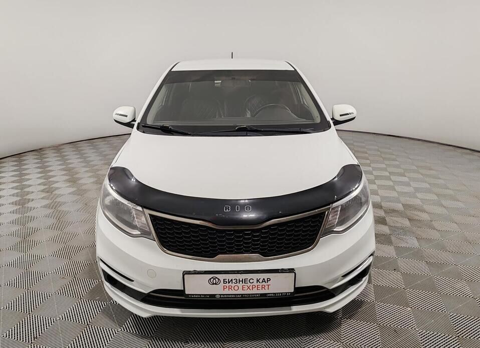 Kia Rio 1.4 MT (107 л.с.)