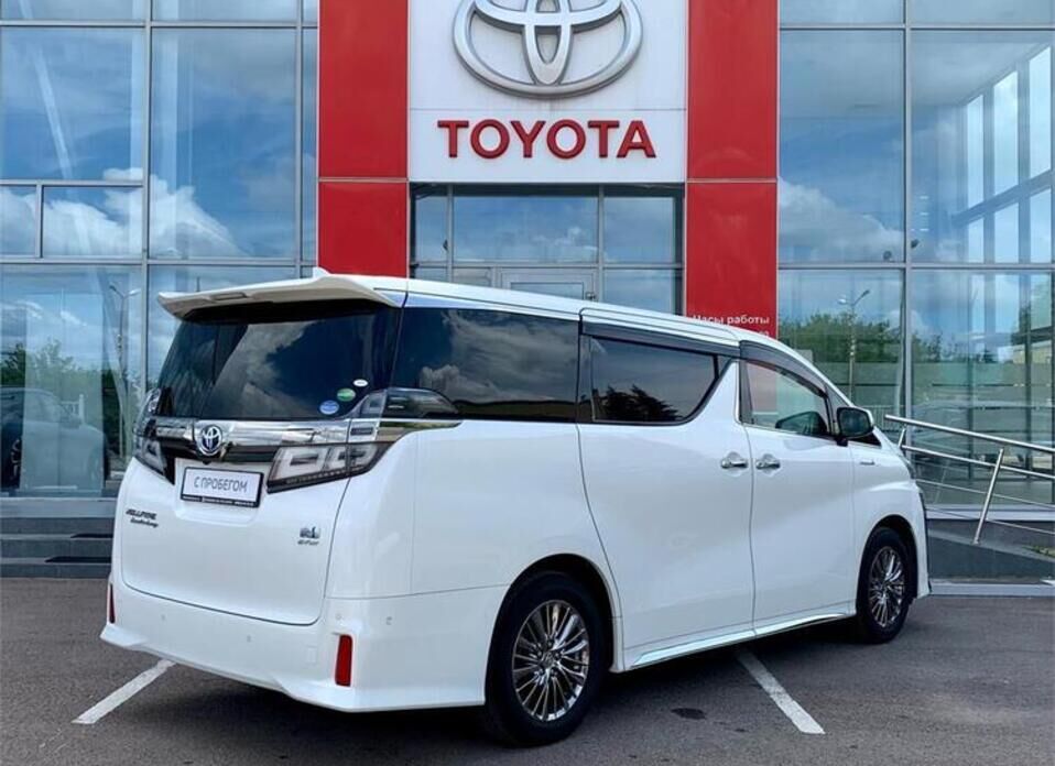 Toyota Vellfire 2.5hyb CVT (152 л.с.) 4WD