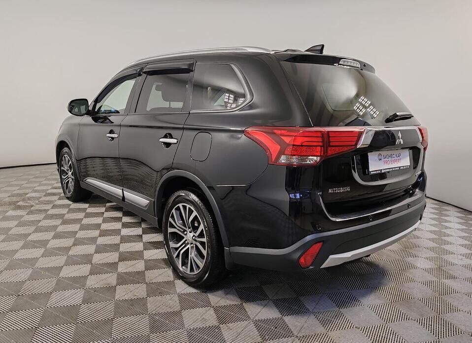 Mitsubishi Outlander 2.4 CVT (167 л.с.) 4WD