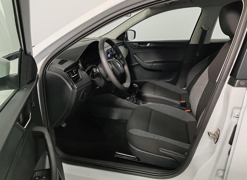 Skoda Rapid 1.6 MT (90 л.с.)