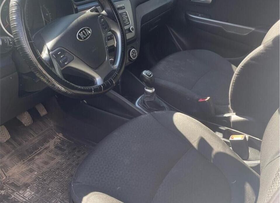 Kia Rio 1.6 MT (123 л.с.)