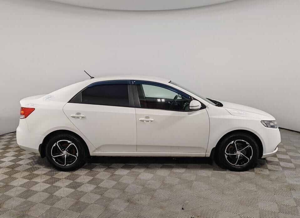 Kia Cerato 5-speed 1.6 MT (126 л.с.)