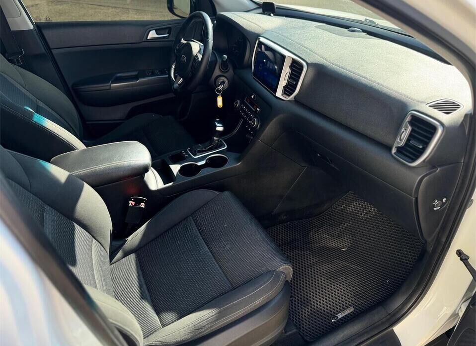 Kia Sportage 2.0 AT (150 л.с.) 4WD