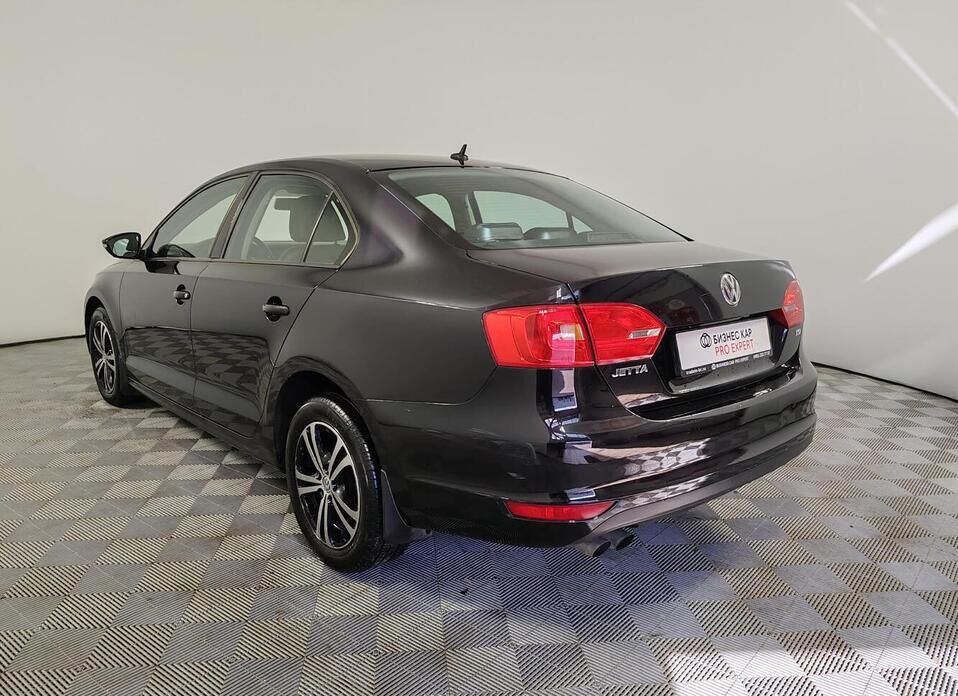 Volkswagen Jetta 1.4 MT (122 л.с.)
