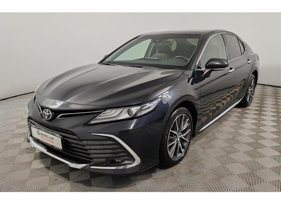 Toyota Camry 2.5 AT (209 л.с.)