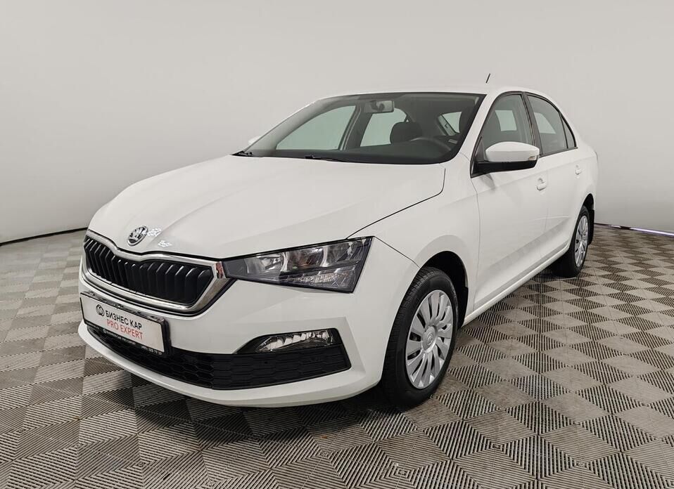 Skoda Rapid 1.6 MT (90 л.с.)