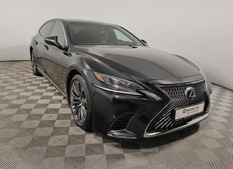 Lexus LS 500 3.4 AT (421 л.с.) 4WD