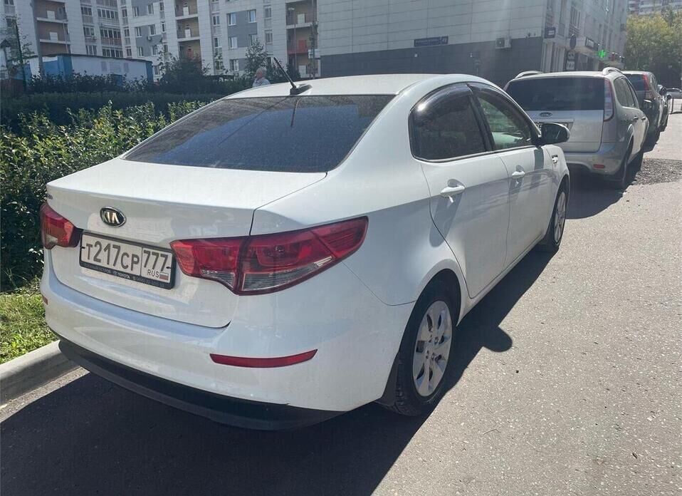 Kia Rio 1.6 MT (123 л.с.)