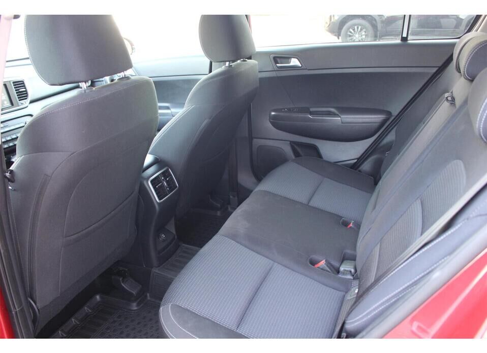 Kia Sportage 2.0 AT (150 л.с.) 4WD