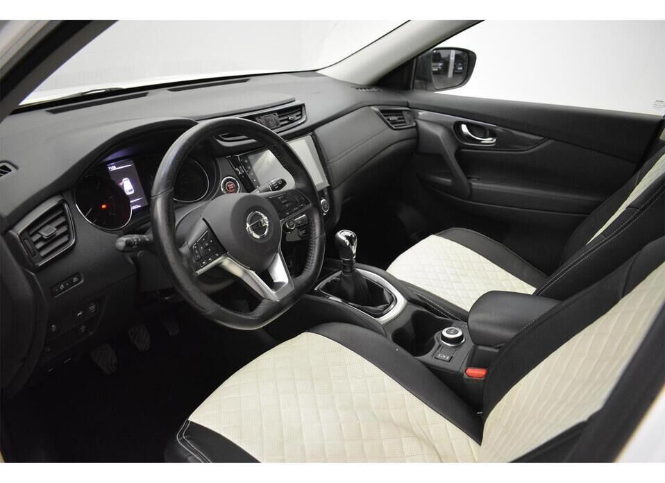 Nissan X-Trail 1.6d MT (130 л.с.) 4WD