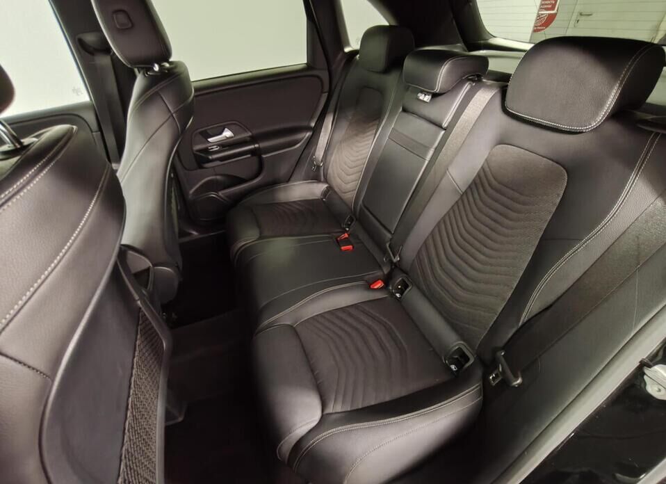 Mercedes-Benz B-Класс 180 1.3 AMT (136 л.с.)