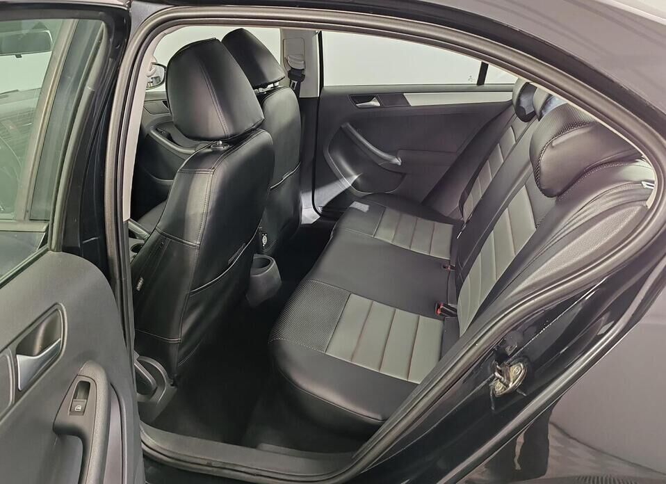 Volkswagen Jetta 1.4 MT (122 л.с.)
