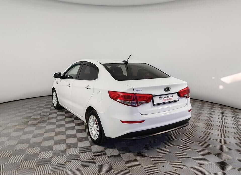 Kia Rio 1.4 MT (107 л.с.)