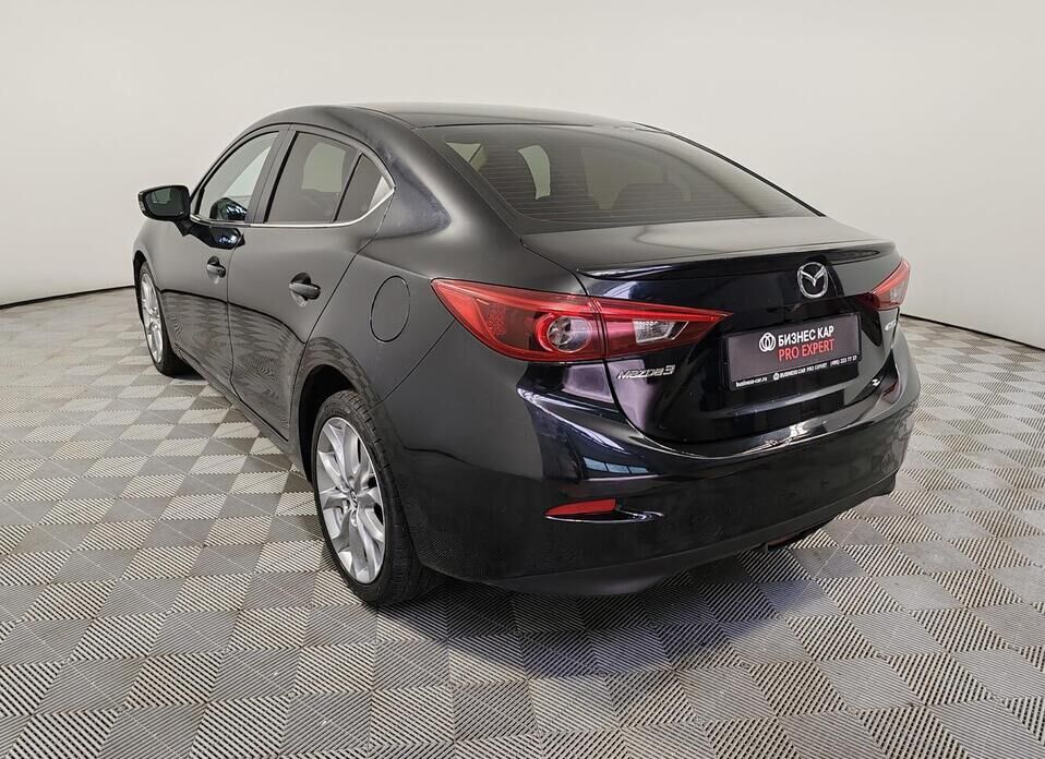 Mazda 3 1.5 AT (120 л.с.)