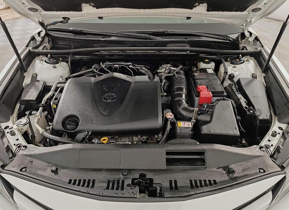 Toyota Camry 3.5 AT (249 л.с.)