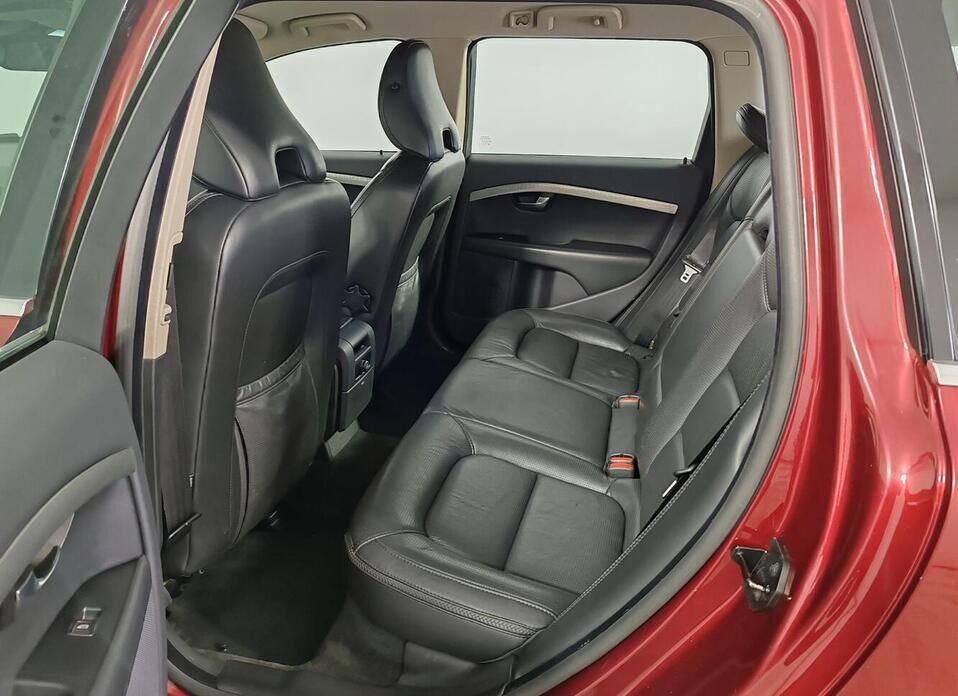 Volvo XC70 3.2 AT (238 л.с.) 4WD