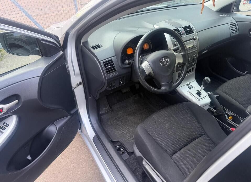 Toyota Corolla AMT 1.6 AMT (124 л.с.)