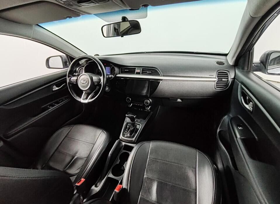Kia Rio X-Line 1.6 AT (123 л.с.)