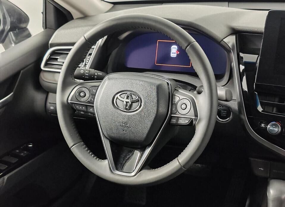 Toyota Camry 2.5 AT (206 л.с.)